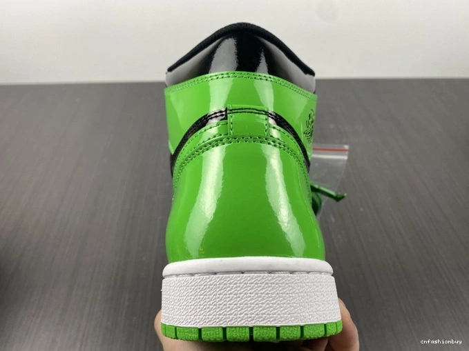 High 555088-030 Pine 1 Air OG Jordan Green 0721